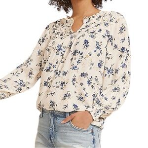 NWT MAURICES Cream Floral Long Sleeve V-Neck Ruffle Detail Blouse Size Small